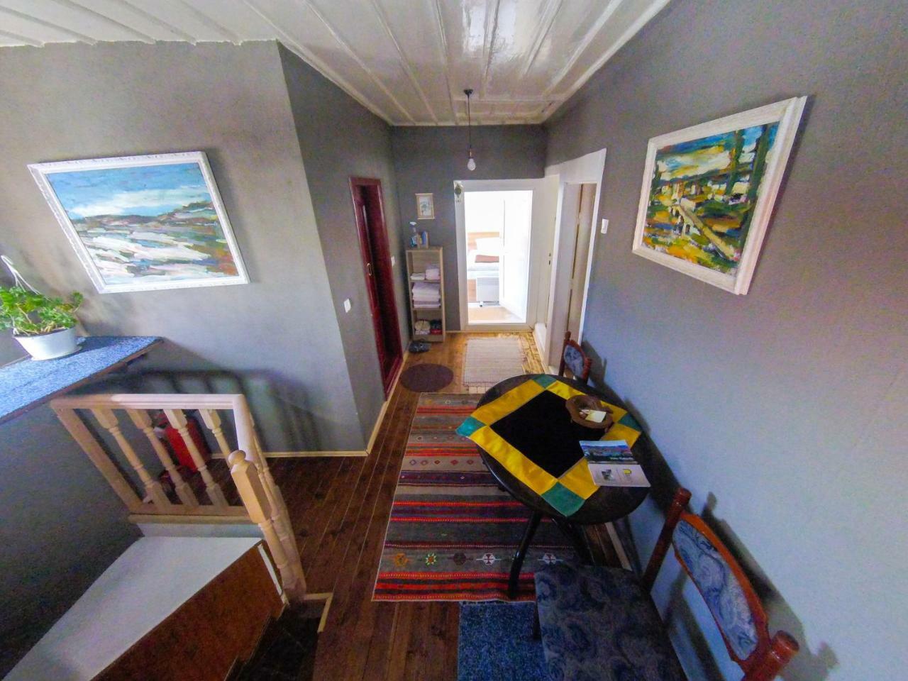 Gjakova Kulla Dula Guesthouse מראה חיצוני תמונה